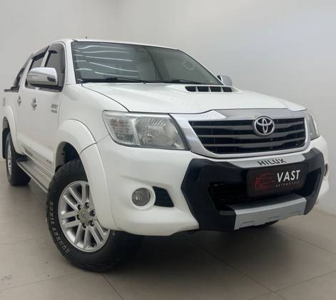 TOYOTA HILUX 3.0 SRV TOP 4X4 CD 16V TURBO INTERCOOLER DIESEL 4P AUTOMÁTICO